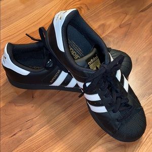 Adidas Men’s SUPERSTAR Shoes